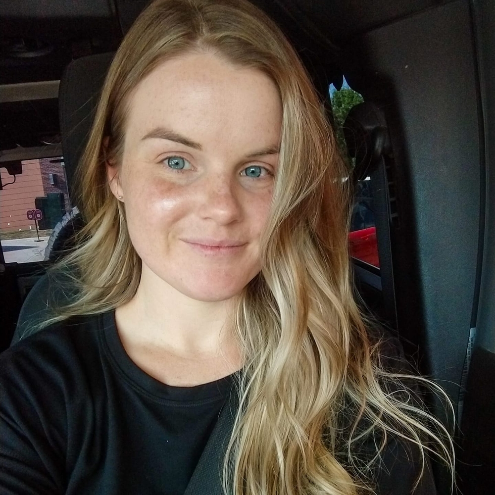 Meet your Posher, Emily